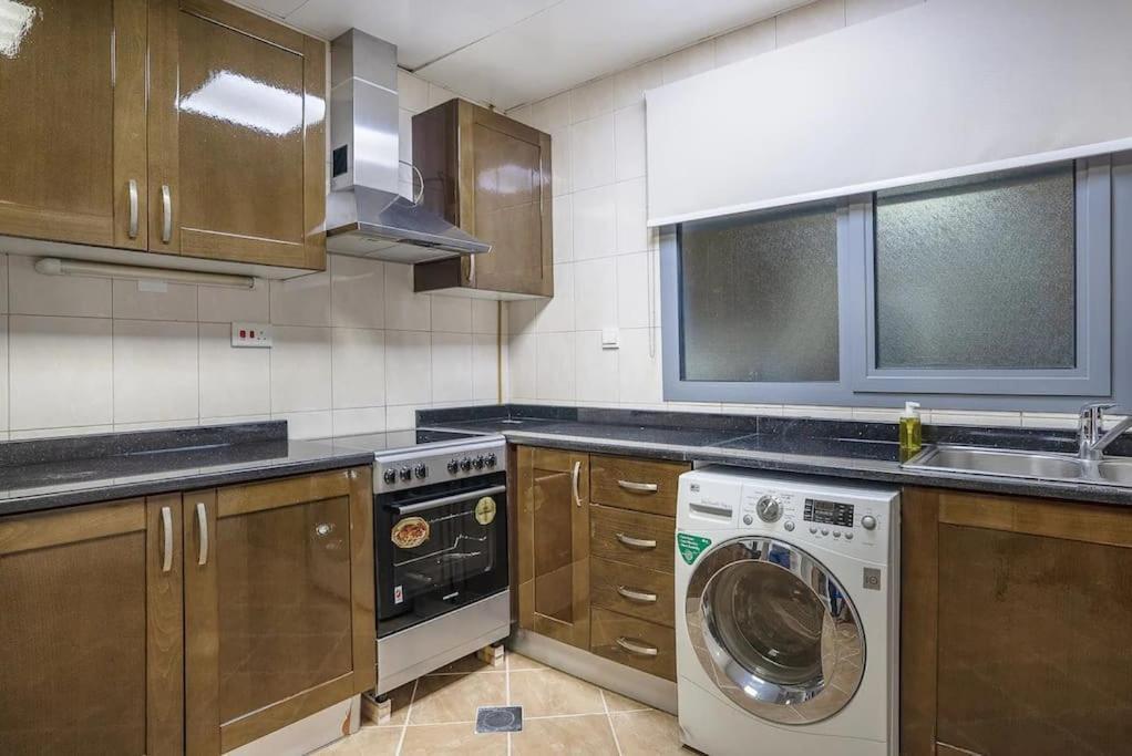 Apartment Prime Location 2 Bedroom Front