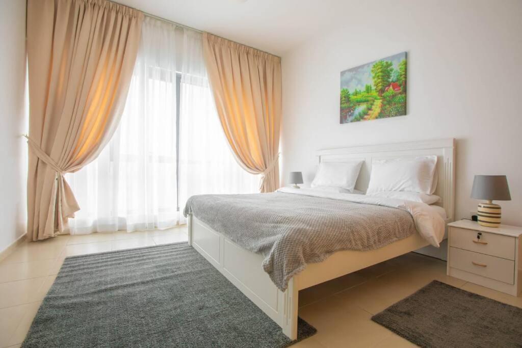 Prime Location 2 Bedroom Front