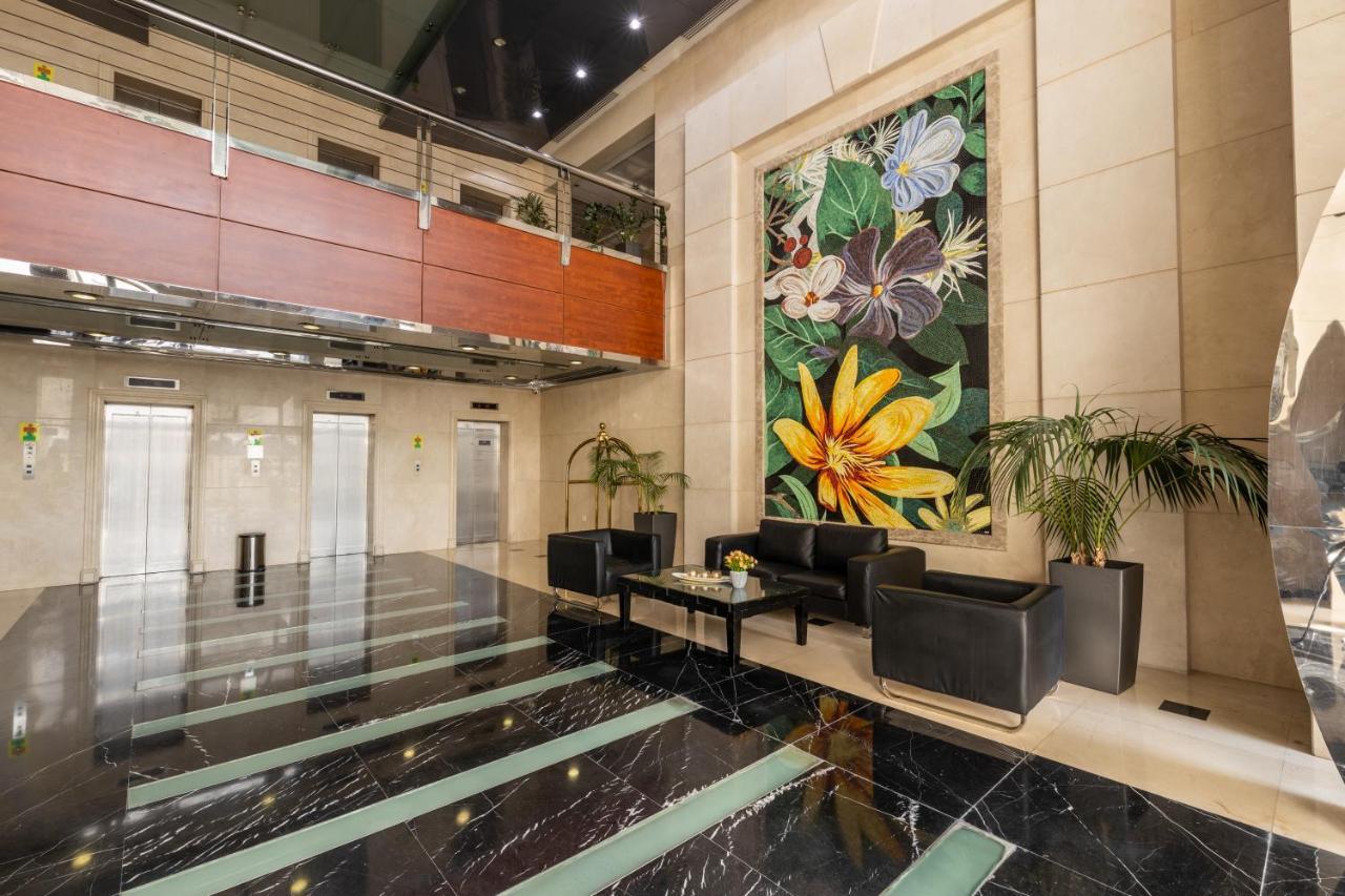 Prime Location 2 Bedroom Front Apartment Abu Dhabi